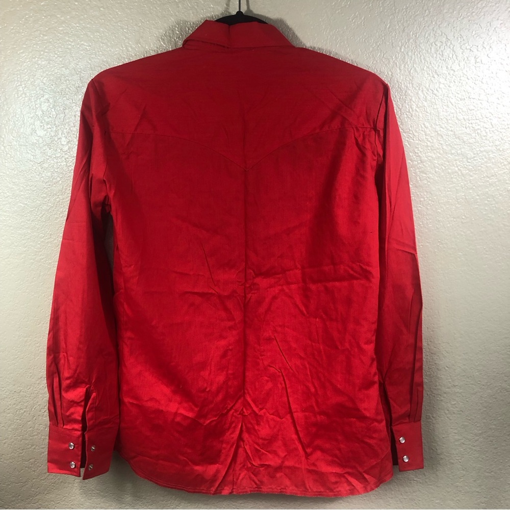 Women’s Ely red western shirt with embroidered flowers! - Picture 2 of 8